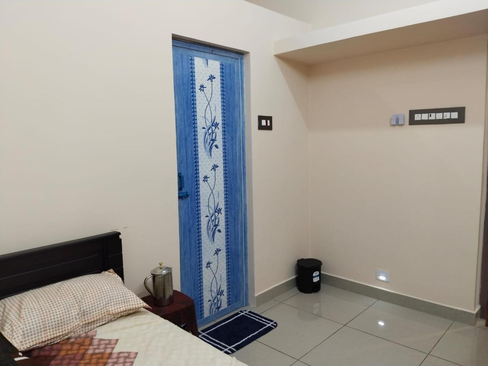 Thirunallar Ganesha'S Homestay Karaikal Buitenkant foto